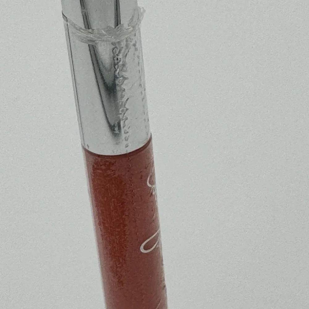 Victoria's Secret Color Shine Lip Gloss Life's‎ A Peach 4.2g